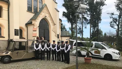 Polskie Centrum Pogrzebowe - Usługi Pogrzebowe Kraczkowa